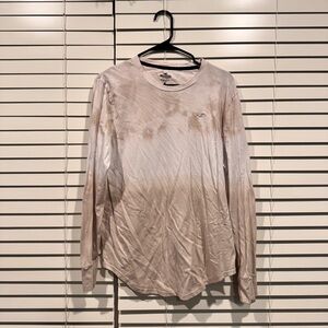 Hollister Curved Hem Tee